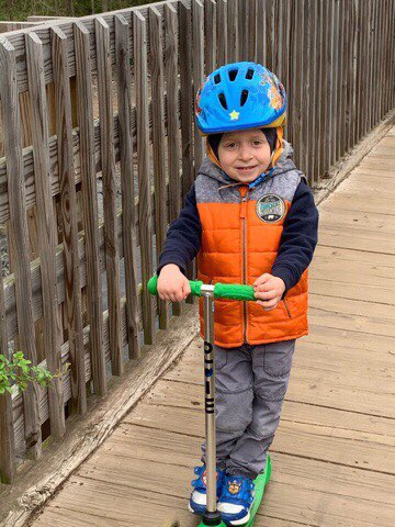 Sch8_IsGr8's tweet photo. School 8 having #FitFamFun on this beautiful day for this week’s #Spirit Challenge ⚽️🛴🚲 #lindenstrong #lindenfamily @ClearyLPS @LindenSchoolsNJ https://t.co/dsdvCC0ZD1