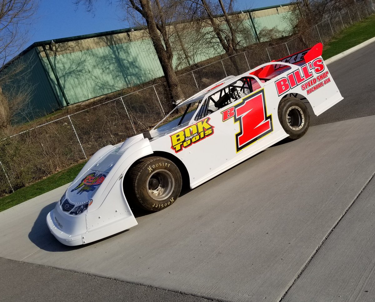 TomKnippenberg's tweet photo. Took her out for some sun today.☀️ Can't wait to get this baby on the track.🔥

#BillsSpeedShop #BestDamnSpeedShopInTown #BDKTools #GycloneGraphics #RocketByRuhlman #BlueGray #heynicebody #FueledByVP #MakinPower #teamwillys #willyssuperbowl #choiceofchampions #hypercoils #Wilwood https://t.co/FepzGJBnxN