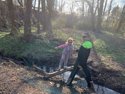 Sch8_IsGr8's tweet photo. School 8 having #FitFamFun on this beautiful day for this week’s #Spirit Challenge 🧘♀️🌳🌞 #lindenstrong #lindenfamily @ClearyLPS @LindenSchoolsNJ https://t.co/bCTGxE5JEW
