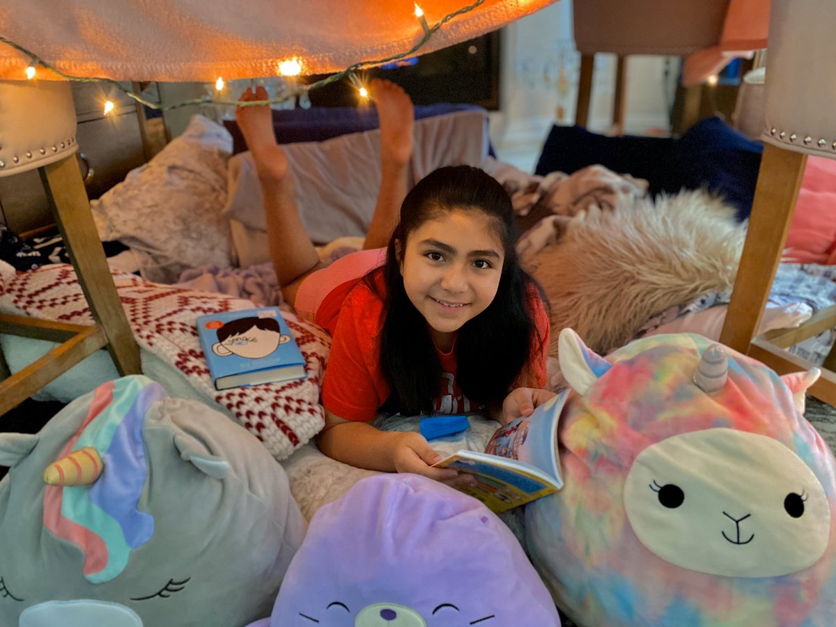 MrsTorres_5th's tweet photo. Today is DEAR 📚 Day for our  #ElementarySpiritDay @RuckerRocks Reading is always great but when you get to build a #ReadingFort it gets way C•😎•😎•L•E•R‼️ https://t.co/NdBdaPo0tR