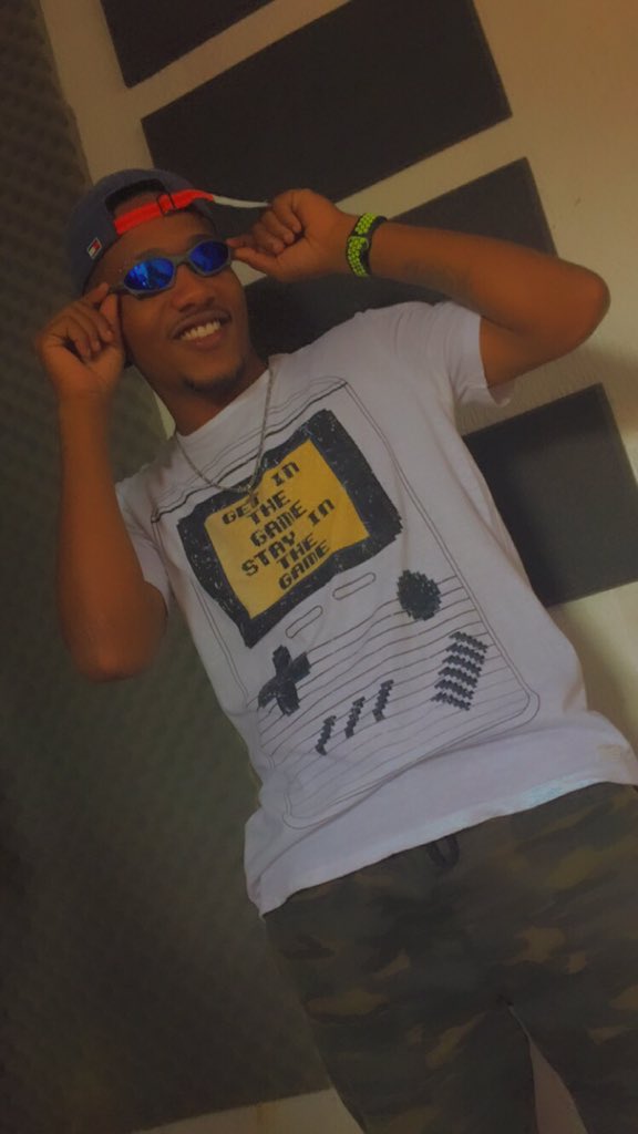 mcpedrinrc's tweet photo. Lancei...🙅🏾‍♂️🚀🎶❤️ https://t.co/Af9AWNfIj9