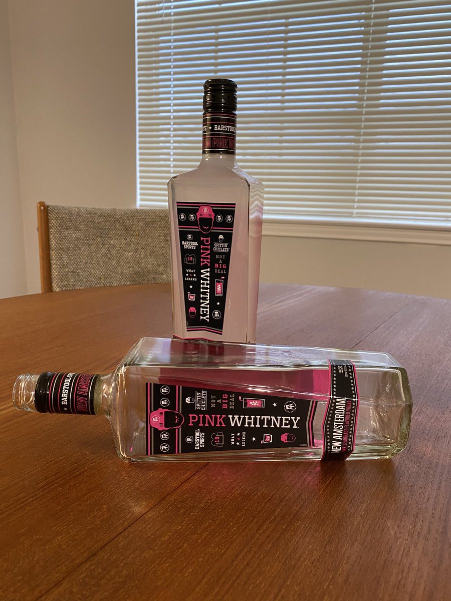 LisaPierce42's tweet photo. And then there was one.๐ญ Let the rationing begin. Help! Itโs not sold in Alabama. ๐ฉโน๏ธ @pinkwhitney @ryanwhitney6 @BizNasty2point0 #SouthernYankeeProblems #IMissHockey #SadTweet https://t.co/8o1ubUo3jH