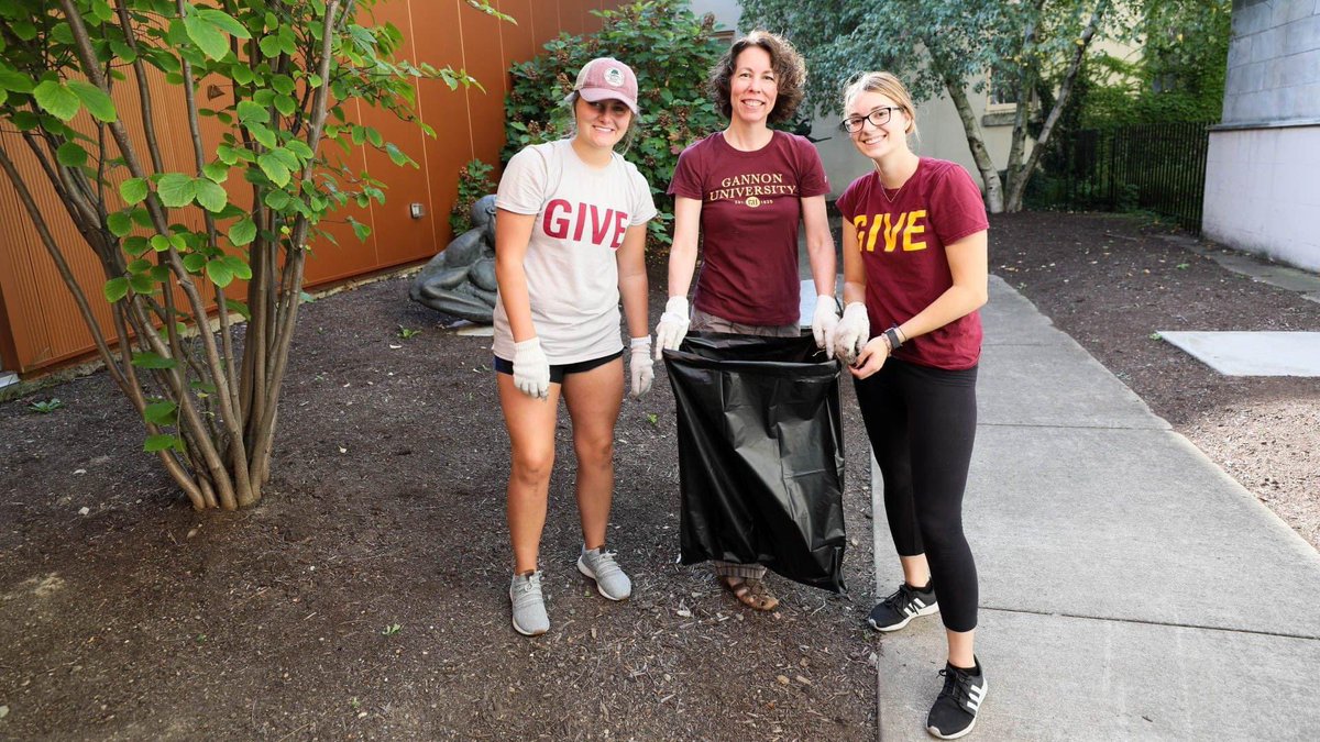 GannonU's tweet photo. Our Instagram story is packed with your GIVE Day memories today, Knights. 

Thanks for sharing, keep it up. @gannonsga #GannonFamily 

📲: https://t.co/oCEkoaM3sN https://t.co/6ZowLWYOyr