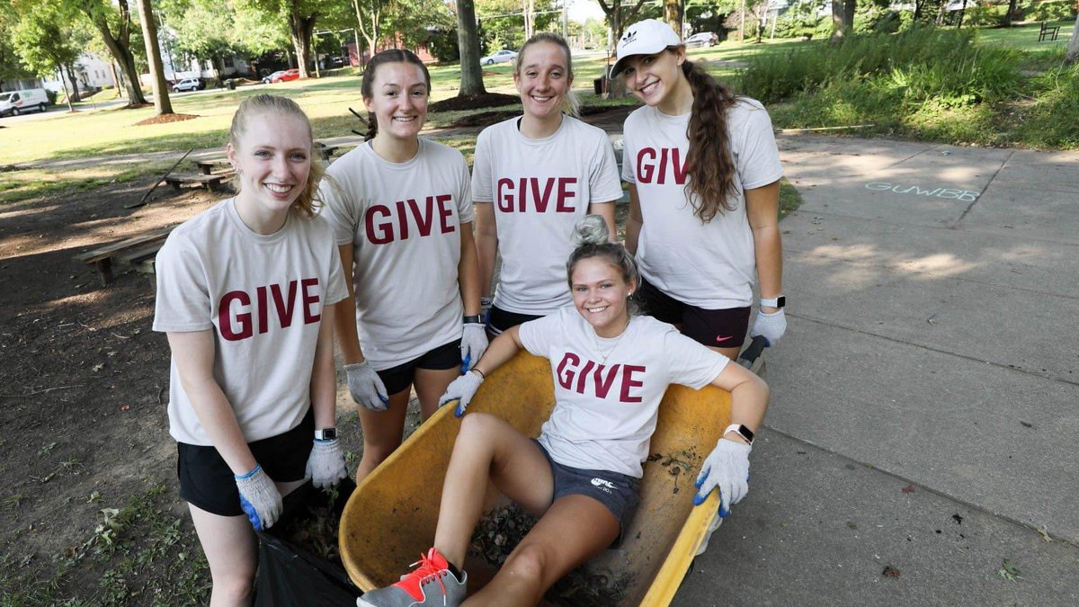 GannonU's tweet photo. Our Instagram story is packed with your GIVE Day memories today, Knights. 

Thanks for sharing, keep it up. @gannonsga #GannonFamily 

📲: https://t.co/oCEkoaM3sN https://t.co/6ZowLWYOyr