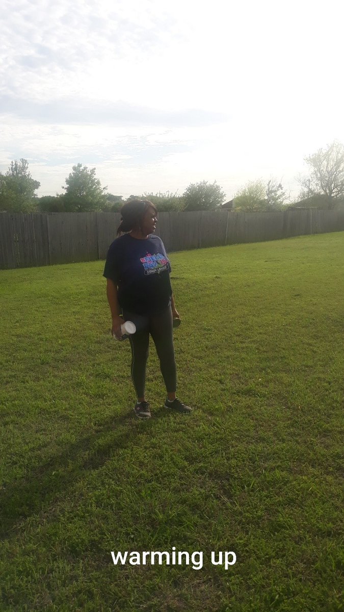 JonesKandes's tweet photo. #dallasisdcheckin #DallasISDAtHome must do this more often🥴 @DrElenaSHill @Sidney_Lanier_ #swnetworknews What should I do with this yard? Looks like I may have time🤪 https://t.co/qHuwJJ4Ikx