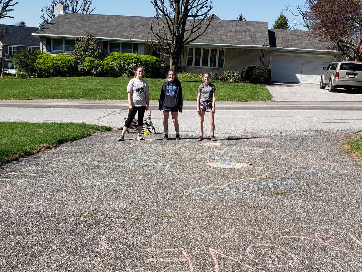 MrsMarhevkaHPE's tweet photo. Some SMS Warriors passing by offered to leave some positive messages in driveway! 😁 Missing these girls in classes! #SMSTogetherAtHome @WarriorsSMS https://t.co/cSjfqfCIcy