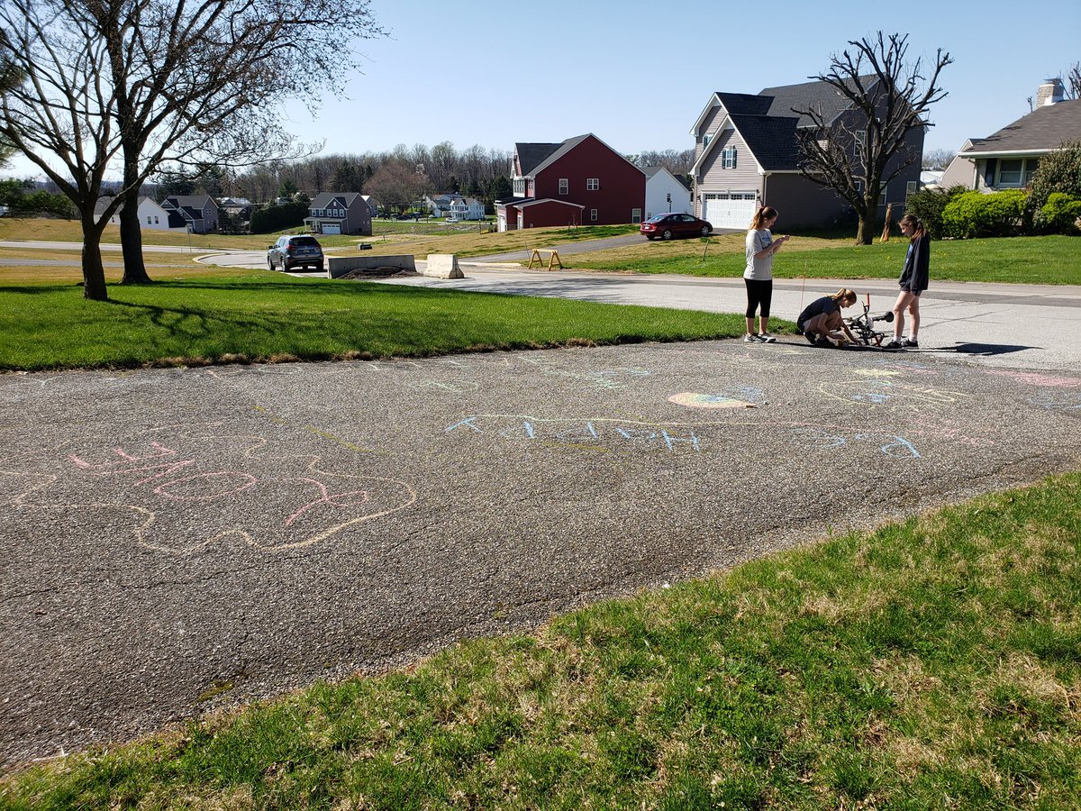 MrsMarhevkaHPE's tweet photo. Some SMS Warriors passing by offered to leave some positive messages in driveway! 😁 Missing these girls in classes! #SMSTogetherAtHome @WarriorsSMS https://t.co/cSjfqfCIcy