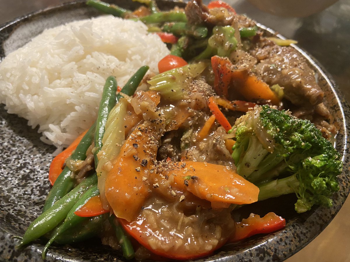 Day 21 (4/6): We made black pepper sauce stir fry