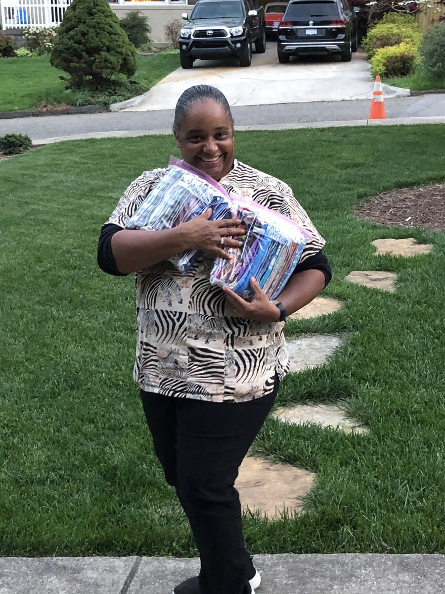 Mitzi Levering tweet media