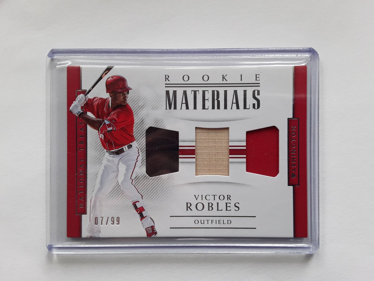 gearsandglass's tweet image. #VictorRobles Rookie Materials jersey + bat relic /99, $5 shipped PWE. @HobbyConnector