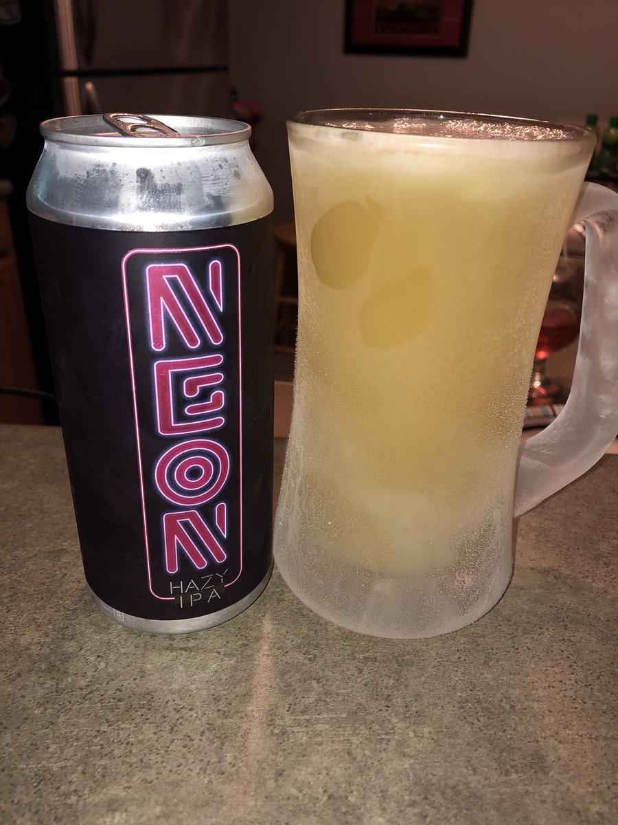 mattm1201's tweet image. We’re celebrating #NationalBeerDay with one of our favorites! @BarnTownBrewing