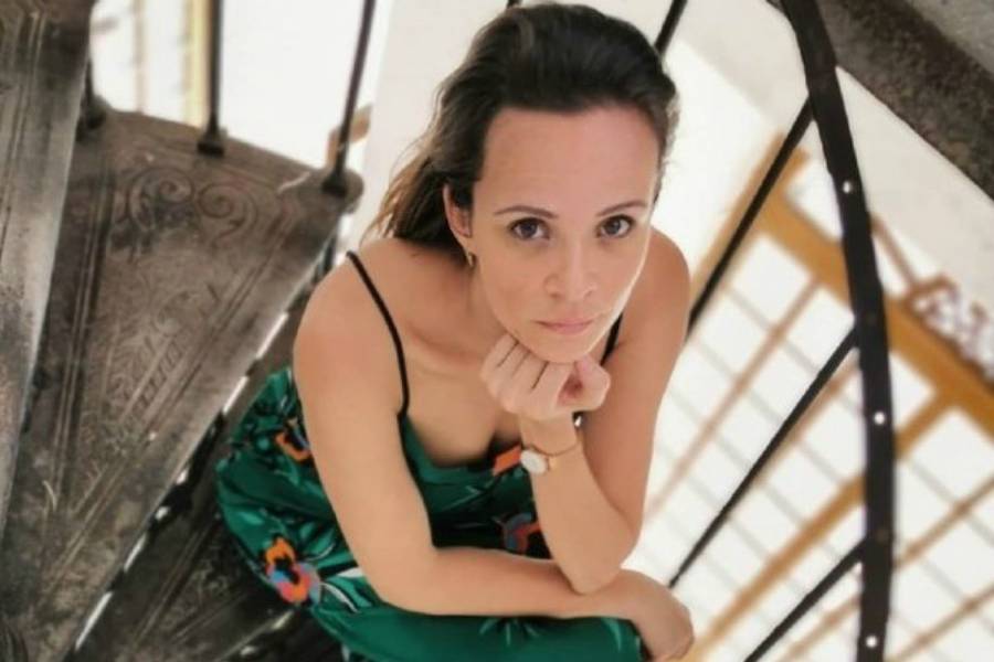 FashionExplosi2's tweet photo. Bouteiller vs Fátima Rivera, fashionistas mexicanas que se la juegan con la moda
Descubre más en ➡️   https://t.co/HAua0fl7RK

Visita nuestro canal “Fashion Explosion“ en Laneta

📷 Vía: unamexicanaenparis

@mirellaenparis

#fashionistas
#modamx
#trendy
#YoMeQuedoEnMiCasa https://t.co/Ac8loOcKaO