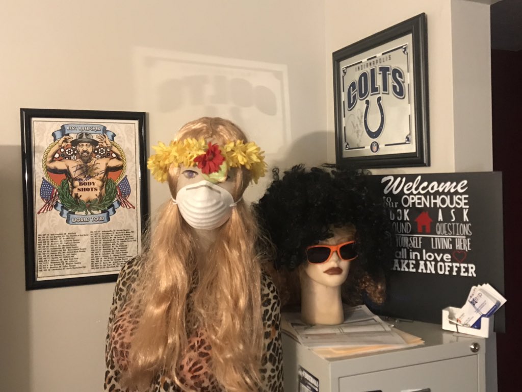 verykariberry's tweet photo. @bertkreischer Zoom calls are my life right now as a realtor and this is my home office and the background to every zoom call.  Look at you adding a smile to everyone’s day! #carolebaskin #masked #heybigboy #COVID19 #bertisnotfat https://t.co/HgbaxaG4tj