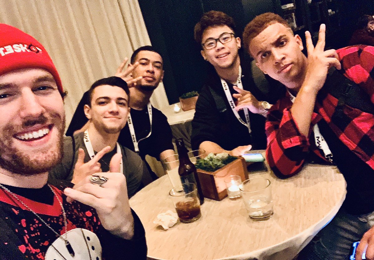 iEliteShot's tweet photo. It’s incredible to see dreams come true. Extremely inspiring. Major congrats bro! @Swagg #FaZeUp https://t.co/e118usMexD