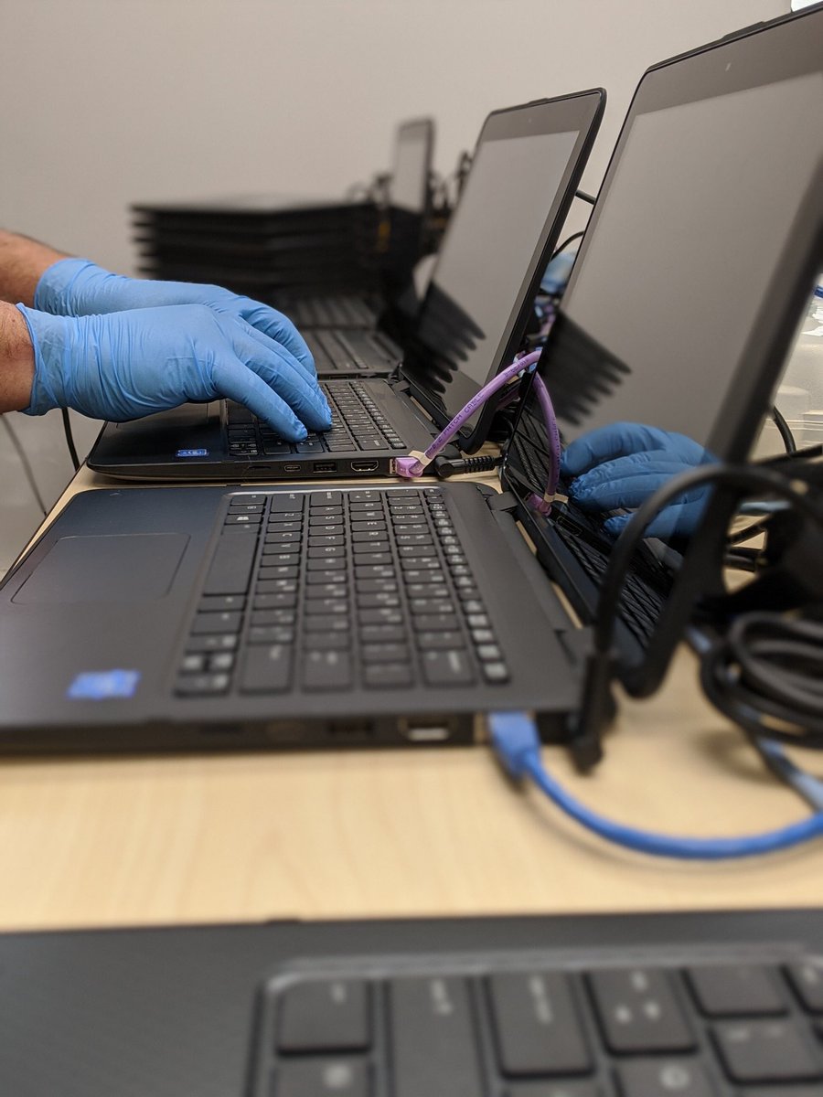 TracyMcLennan2's tweet photo. WE are connecting!@WellingtonCath Thanks to our incredible IT department for connecting our students to technology #LearnAtHome#WCDSBconnected https://t.co/iGmcE74Obp