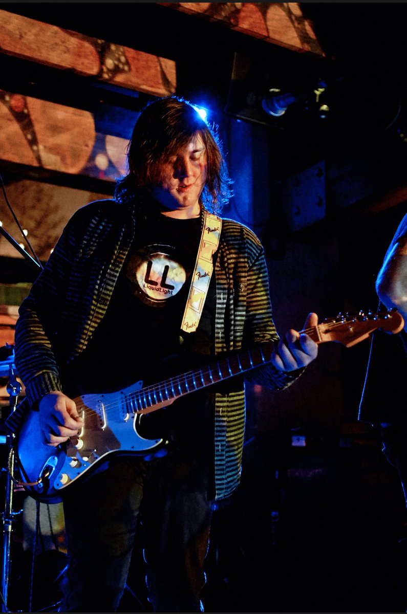 LiquidLightband's tweet photo. Last gig @RontomsSundays 2019 https://t.co/QTXQLKG22s
