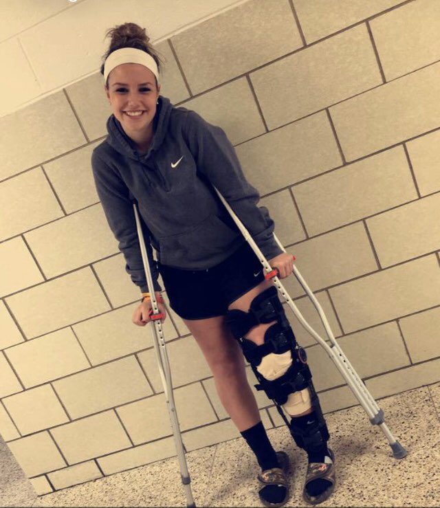 SammiMeoli's tweet photo. I am beyond amazed with myself today as of where I was 4 years ago... it’s been 4 years post op and I couldn’t be more proud of myself!! The comeback is always greater than the setback! #aclstrong https://t.co/AElIXOu2wt