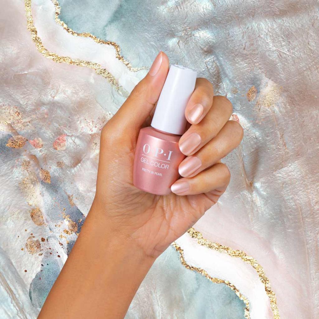 OPI_PRODUCTS's tweet photo. We’ve elevated the classic nude shade with hints of copper and orange. Your clients are guaranteed to feel pretty with #FeelingPearly from #OPINeoPearl. #PinkNails #NudeNails #CopperNails #NeutralNails #OPIGelColor #OPIPro 

https://t.co/qZTpUM8II9 https://t.co/MVX4hBroOj