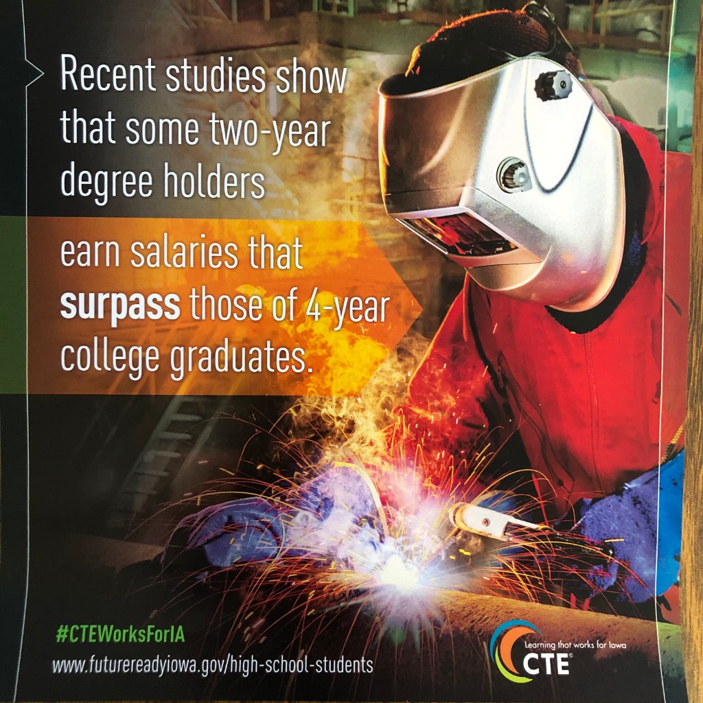 IKMMHS's tweet photo. #CTEWorksForIA https://t.co/mSX84LdBQ1