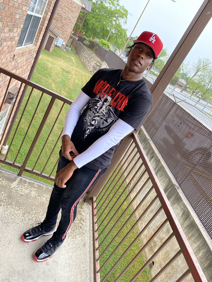 xaiyhir's tweet photo. 20 years in, not lettin up .. #DubClub🩸 https://t.co/KuGlAVhv70