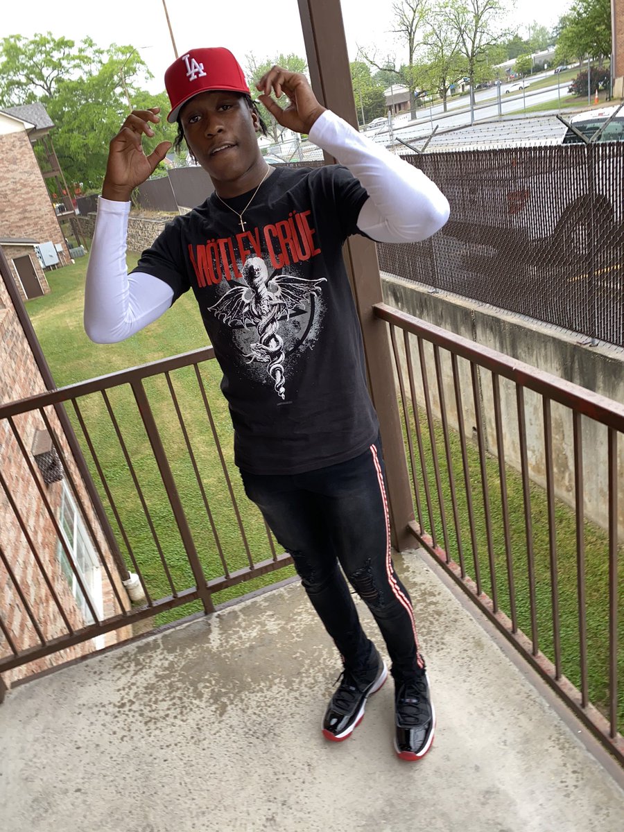 xaiyhir's tweet photo. 20 years in, not lettin up .. #DubClub🩸 https://t.co/KuGlAVhv70
