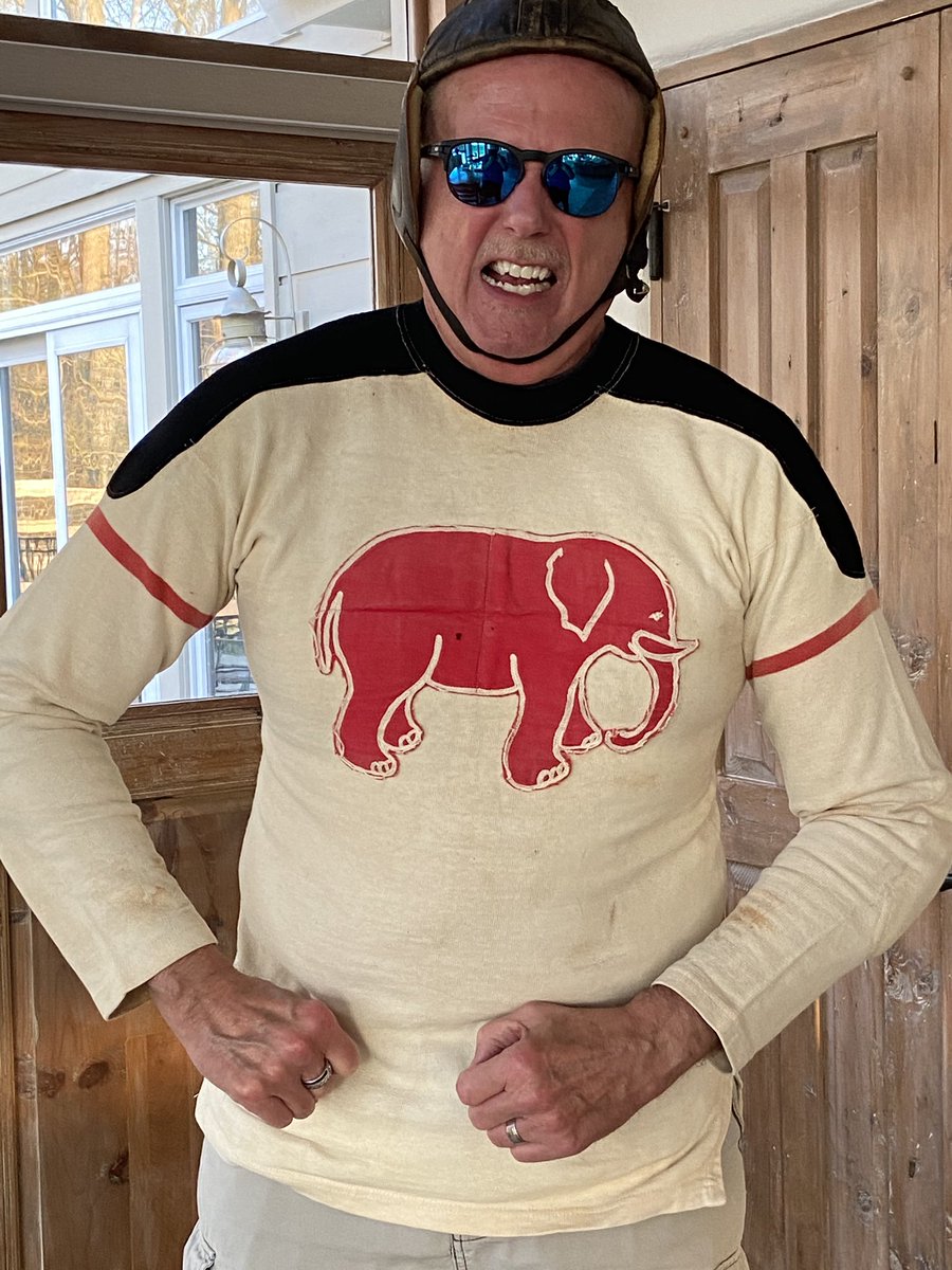 RoseHulmanPrez's tweet photo. Fightin Engineer ready to kick Coronavirus’ A##!  No problem social distancing from this guy!  Stay well! #Throwback #RoseAlum @RoseHulman https://t.co/3Ges3Q4CWF