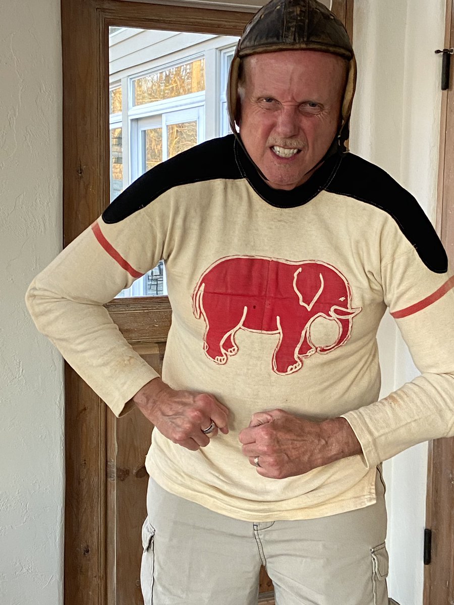 RoseHulmanPrez's tweet photo. Fightin Engineer ready to kick Coronavirus’ A##!  No problem social distancing from this guy!  Stay well! #Throwback #RoseAlum @RoseHulman https://t.co/3Ges3Q4CWF