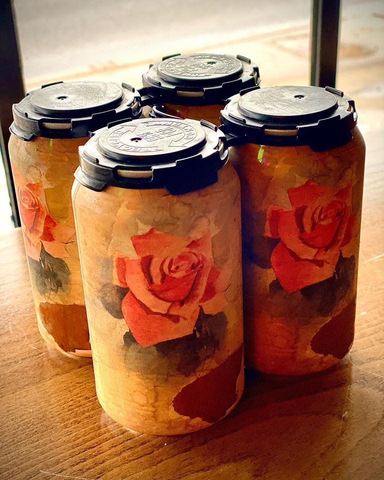 CircoVino's tweet photo. Make this #StayAtHome springtime delightful with #PinkSparklingWine cans from our partners @DosCabezas. Call and order this cute 4-Pack of refreshing #PinkWine from @theroyalroomtu1 in #Tucson. ToGo/Delivery (480)383-3243 #ipinkthereforeican Photo credits: The Royal Room Tucson© https://t.co/Zt5vhzu7yn
