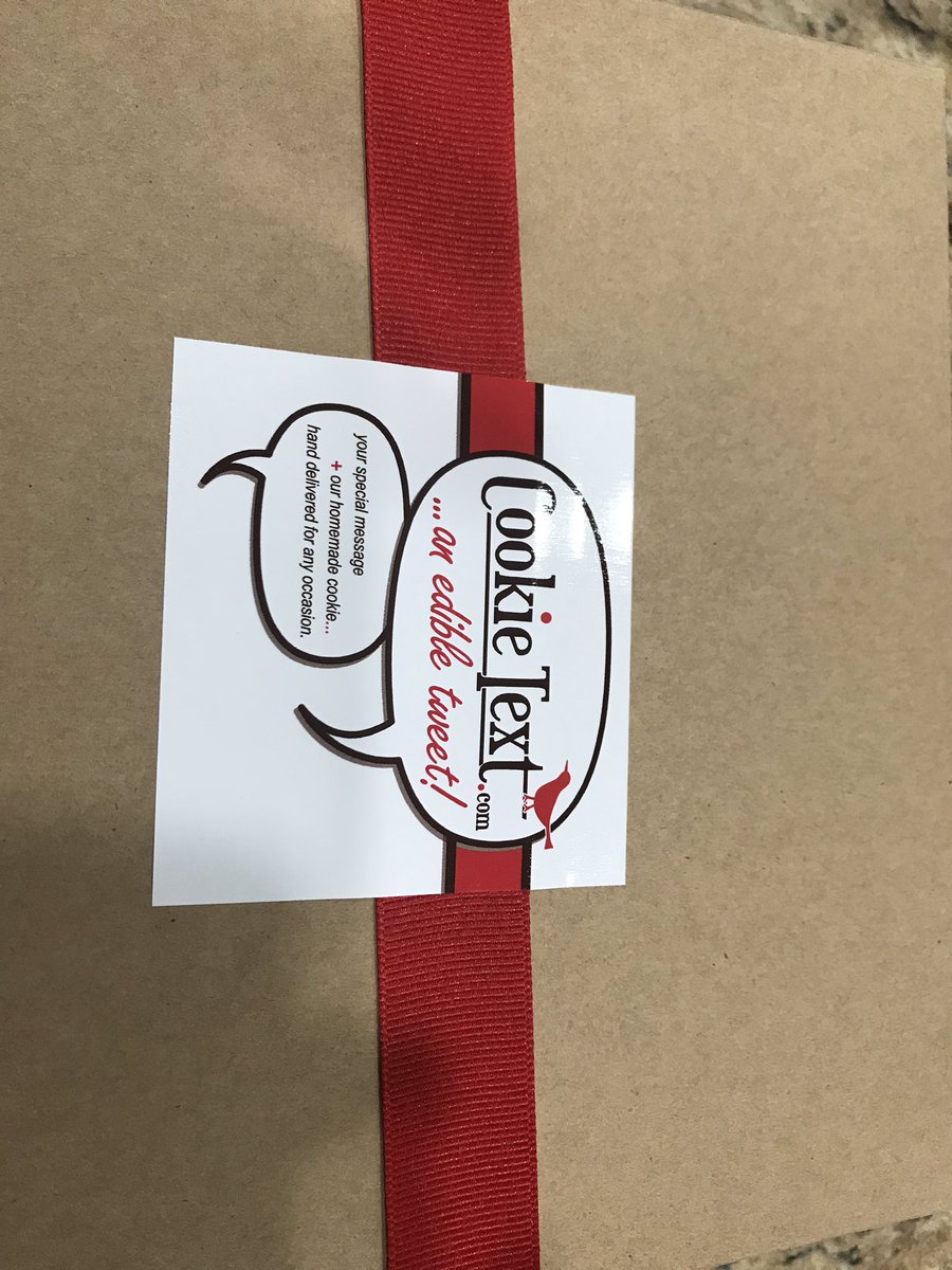 tweetkbb's tweet photo. MyCardinal Family respected social distancing & made deliveries to my home for Assistant Principal Appreciation Week. I was so surprised & feel well-loved. Missing them! #GratefulAP #CardinalPride #seeusSOAR @CarrolltonES https://t.co/ex3ZEPJrxf