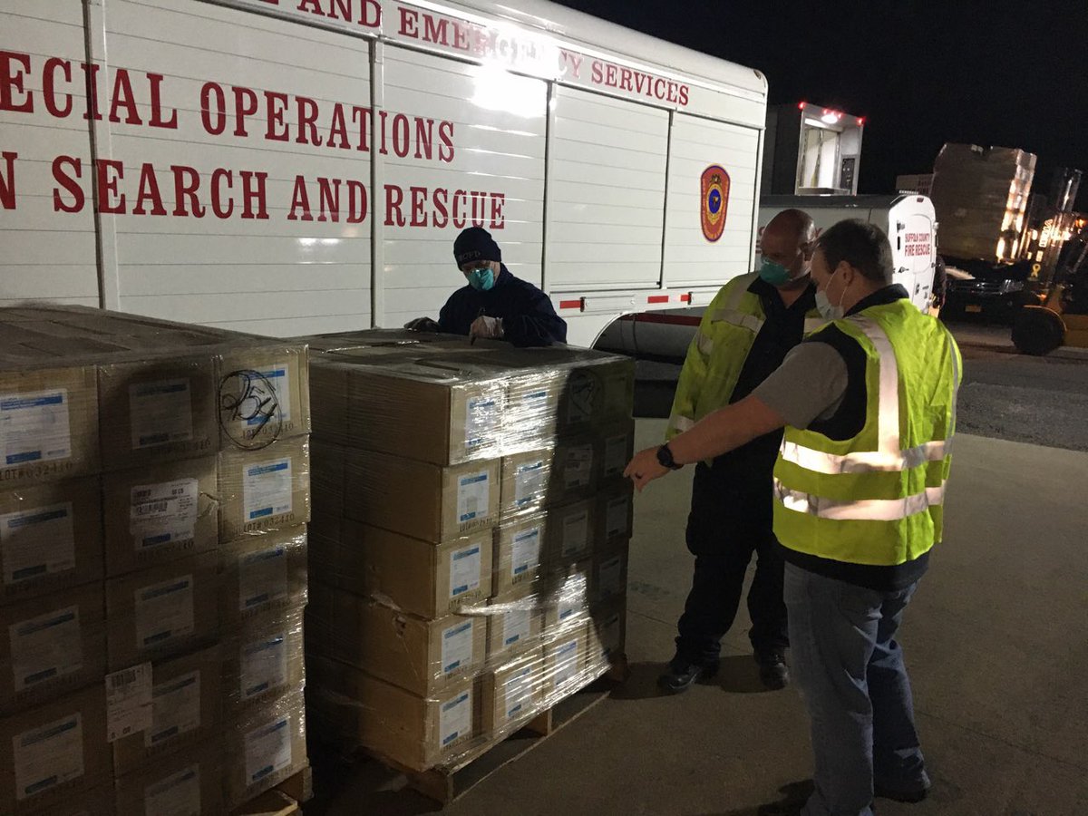 SteveBellone's tweet photo. A delivery of N95 masks have arrived to Suffolk County.
Thank you @realDonaldTrump and @RepLeeZeldin for delivering these critical supplies to support our health care heroes and first responders. https://t.co/9u2teHsUQY