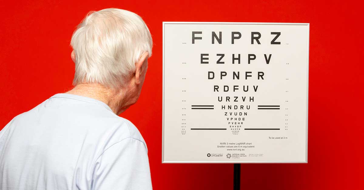 maculardisease's tweet photo. Routine eye appointments are deferred but #EyeHealth professionals are open for urgent treatment & emergencies. If you have sudden changes in your vision & you’re not already in the care of an ophthalmologist, contact your #optometrist #Coronavirusau #KeepYourVisionSafe. https://t.co/gVhPNjLPTJ