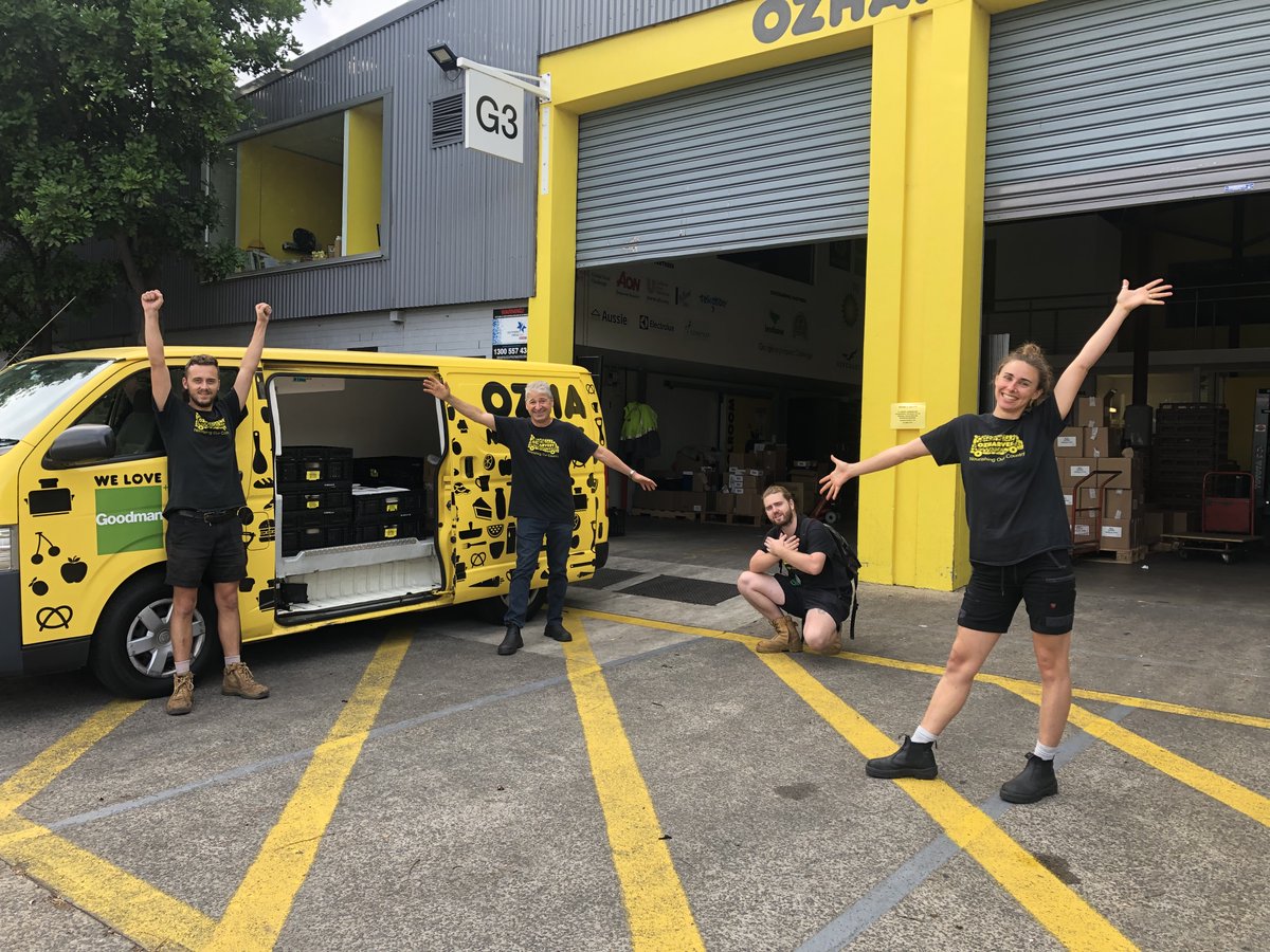 OzHarvest's tweet photo. With their powers combined – our Syd team collected and delivered 12.5 tonnes of food yesterday! 💪
Thanks to ALL of our food rescue superheroes across the country for continuing to deliver goodness.
To keep our wheels turning, donate at https://t.co/vo52BhWN5u
#hereforhope https://t.co/lxkJNti4VI