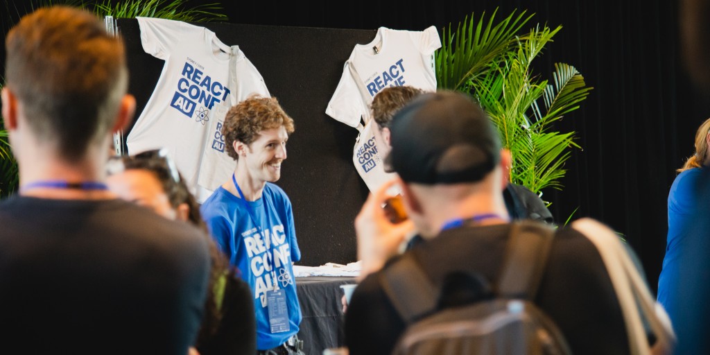 Been sporting your #ReactConfAU tee while WFH? Share your pics you gorgeous humans 👕⚛️🏡