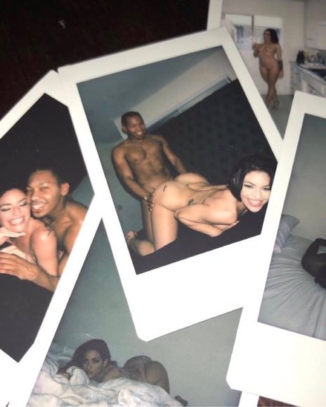 Http_sexo's tweet photo. Quando eu casar vou fazer um álbum de fotos assim 😈 https://t.co/3QdOIHdX00