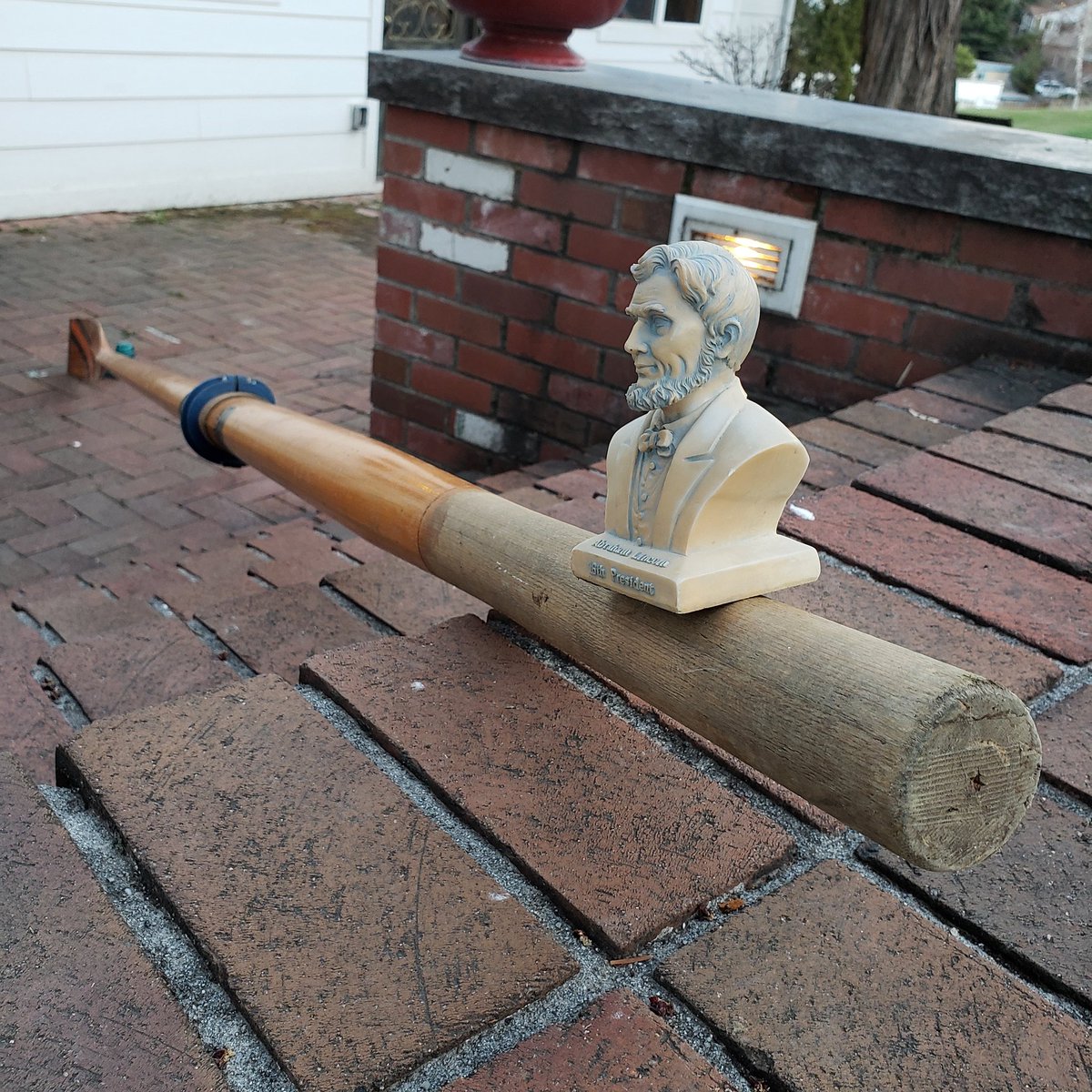 I ain't got no BODY to coach but Abe does have great balance! #GoCougs #abeisagoodlistener