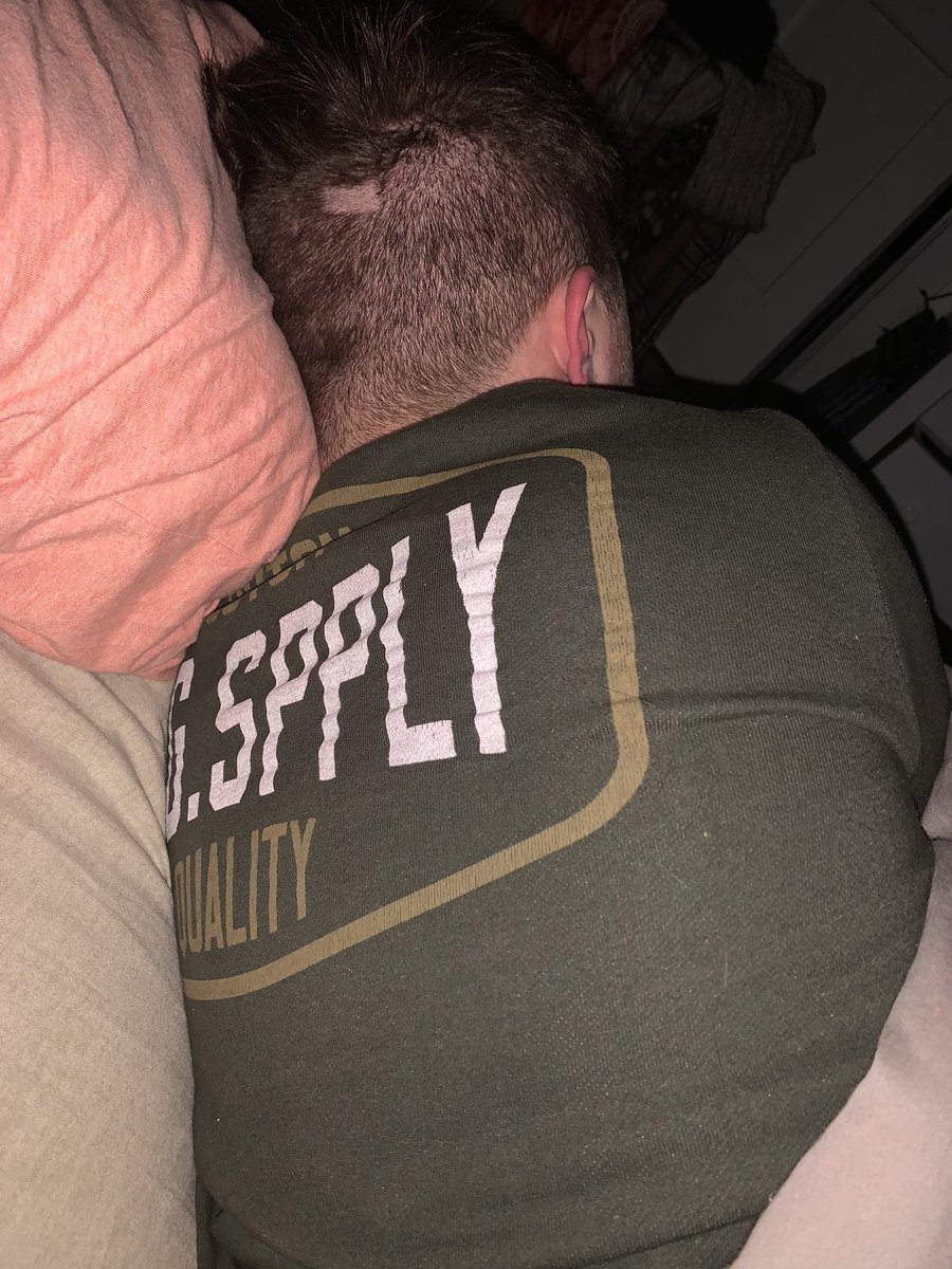 kaganrfaulkner's tweet photo. @EmilyFiesman Don’t ask me.. cause I tried to cut brandons hair last night and this happened https://t.co/WQazOtnPgG