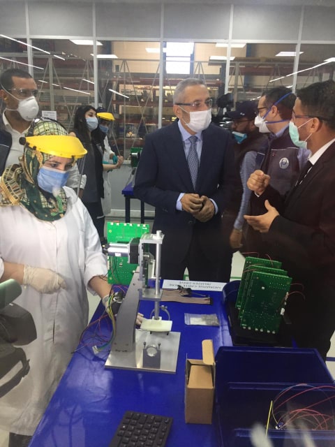 nourmouati's tweet photo. #Marruecos frente al #Coronavirus #COVID19 Ya Esta En Fabricación El Primer #Respirador Marroquí En La Planta de La Empresa Aeronáutica #SERMP Ya Se Han Fabricado 20 Unidades y La Semana Próxima Serán 500 Unidades Fruto De La Colaboración de Varias Entidades Marroquíes https://t.co/6A4e4kb8Ey
