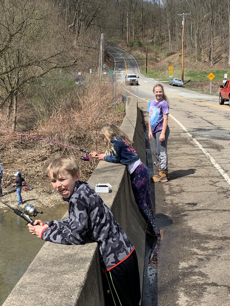stephjg33's tweet photo. #troutfishing #OpeningDay ⁦@fishandboat⁩ https://t.co/CdsoH0jKQm