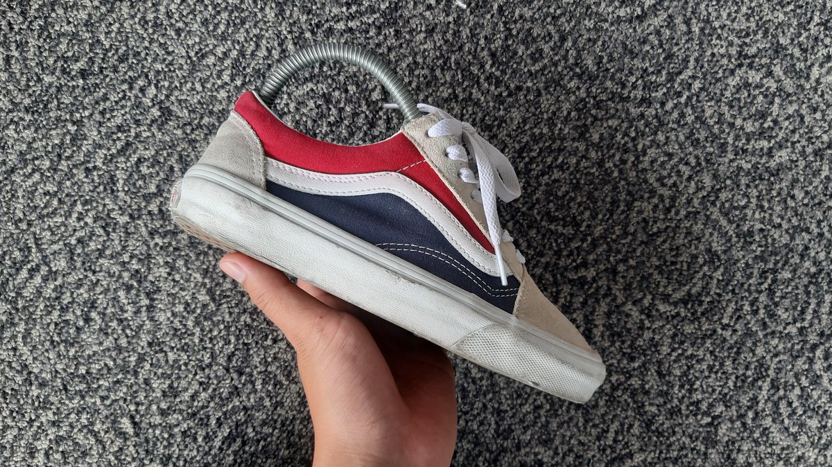 rendyka17's tweet photo. Vans SK8 
36 ( 22,5cm)
Rp.320.000
.
FOLLOW instagram @sekenproo 
Untuk detail whatsapp 
081260676852
#RabuAmbyar #supermoon #setelahcovidmelanda #vansbekas #jualvans #jualvamsbekas https://t.co/d0IL4ST56l