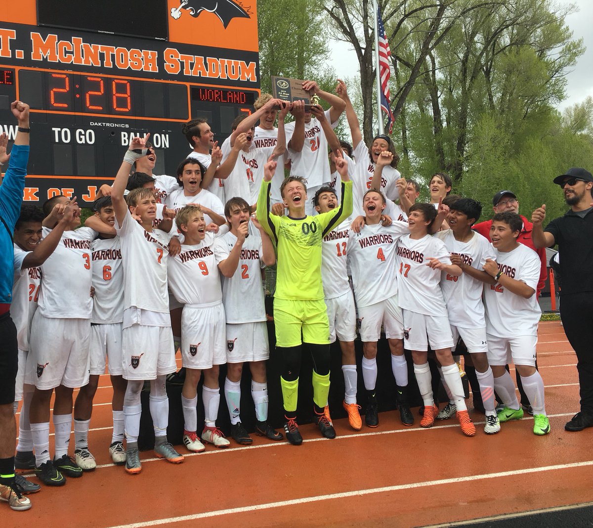 WorlandSoccer's tweet photo. Seniors always remember the incredible memories you have created, the friendships you have made and the joy you have brought this community. Most importantly remember I will always be here for you...love you guys!!! #DreamIt #BelieveIt #AchieveIt #OneTribeOneFight https://t.co/aqseamwk7w