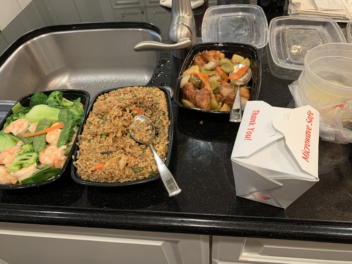 yogoldsmith's tweet photo. Enjoying Green Apple Bistro in Studio City for #TheGreatAmericanTakeout @TheGATakeout 

What are y’all eating?
#Shift4Sweepstakes https://t.co/r9kRcfArJ6