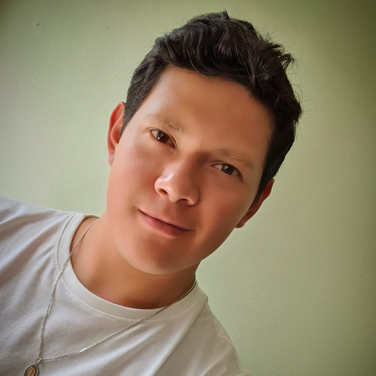 FilouGomez's tweet photo. #NuevaFotoDePerfil https://t.co/GwKzhPgyUh