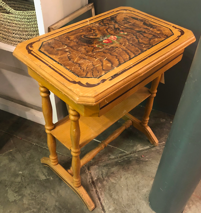 Vintage painted table with original paint! Available at GasLamp Too (615.292.2250) in T264 for $125. Call to purchase! Or email staff@gaslampantiques.com. GasLampAntiques.com 

#gaslamptoo #vintage #table #antiques #nashvilledesigndistrict #shopfromhome #calltopurchase