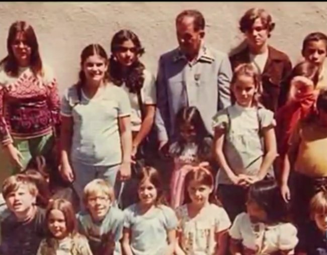 Anyone Remember the Chowchilla Kidnappings?It was bizarre, they buried the kids for ransom, then just left them.Wonder what "Awakened" eyes might see from a case this old?1) Thread