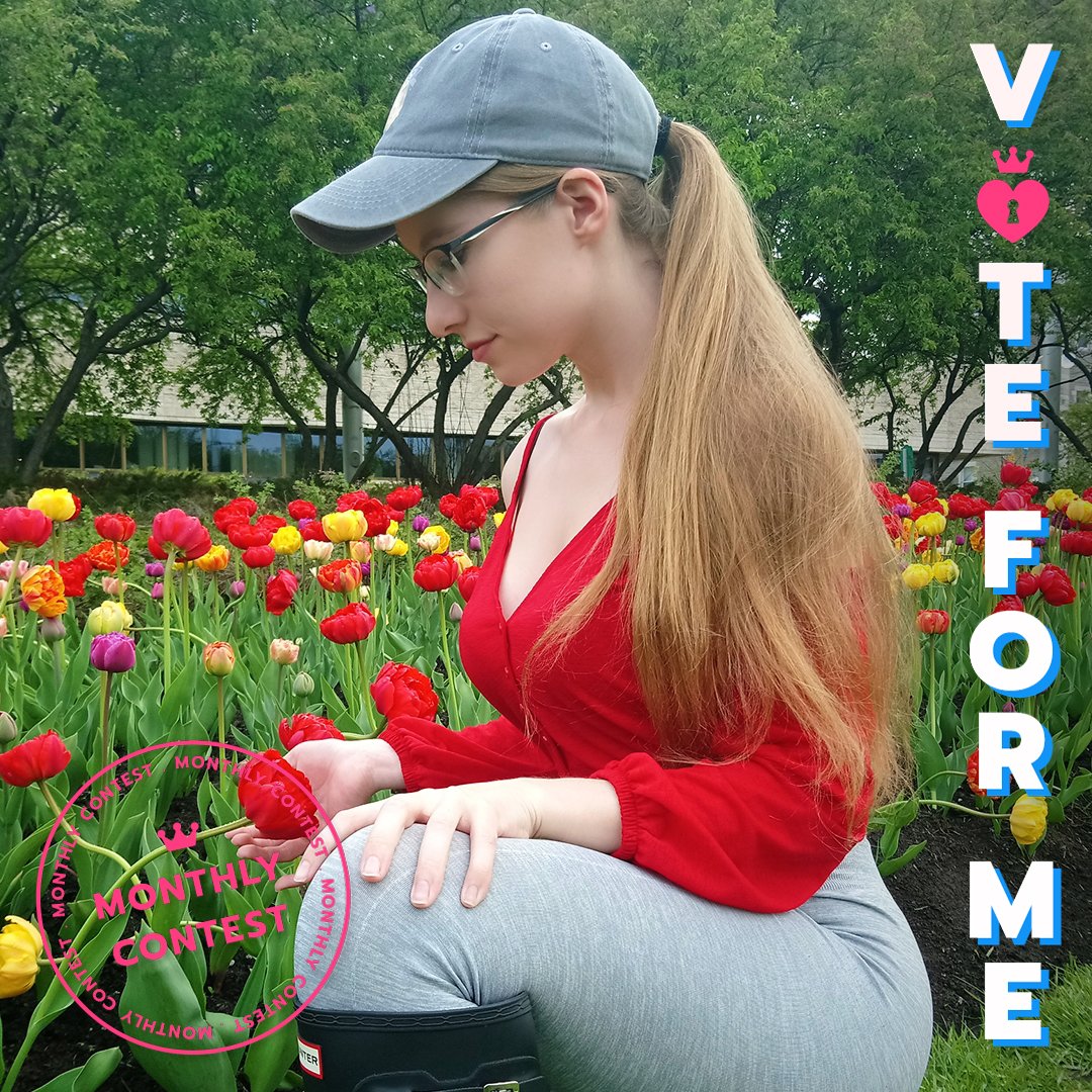 TW Pornstars - 1 pic. Lacey Bloom. Twitter. Please vote for me in the