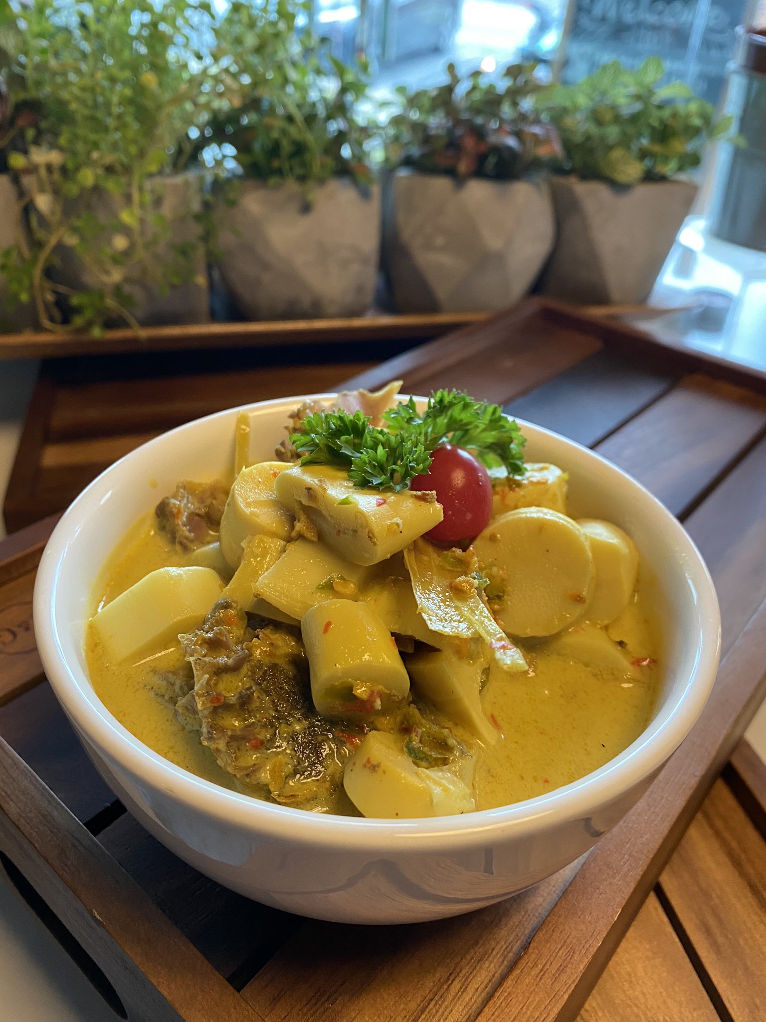 Manshor S Coffee Junior Sur Twitter Ayam Salai Masak Lemak Cili Api Dengan Rebung Tak Pernah Tak Rasa Macam Kat Kampung Macam Ni Https T Co Qldt69x8kl Twitter