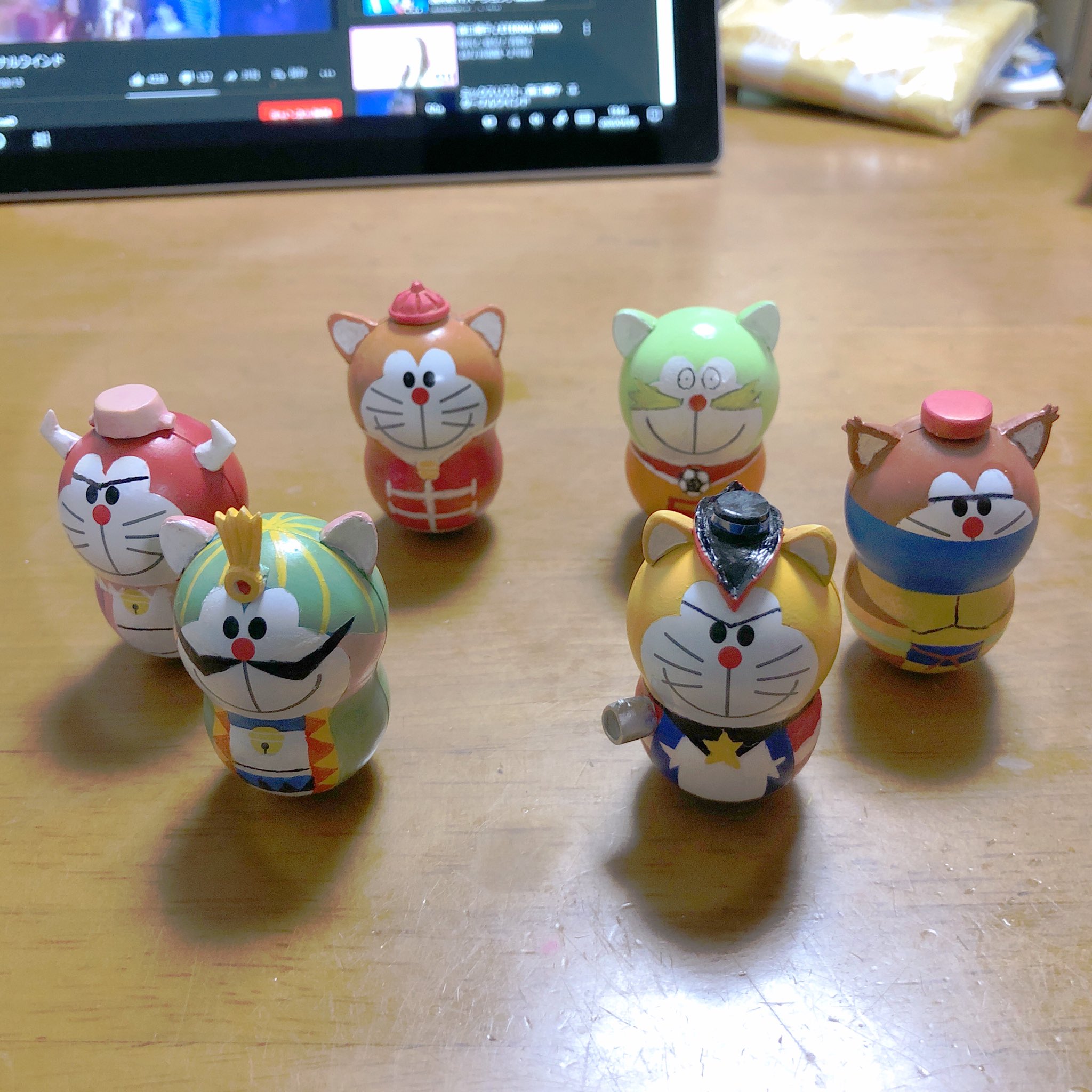 5 水が苦手な ドラメッド3世 巨大化したり魔法の絨毯持ってたりと見せ場が多いキャラでした T Co 0z8rswncfz Twitter