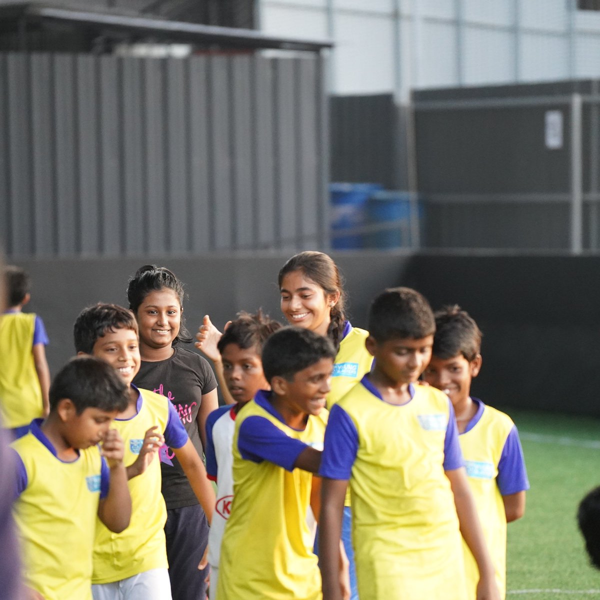 KBYoungBlasters's tweet image. Throwback to the fun times on the field ❤️
#YoungBlasters #YennumYellow
#Championsinthemaking
