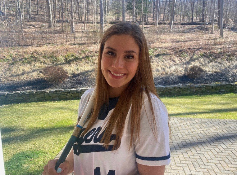 Our Senior class is up next show love for your 2020 classmates:

SENIOR #14 Sabrina Cross, 1st base
Fav🥎Memory: my first game back from injury and beating Arlington B
Fav food: Sushi
Fav Team: <a href="/penn_state/">Penn State</a> 
Fun fact: obsessed with raspberry iced tea
@PVAthletics1