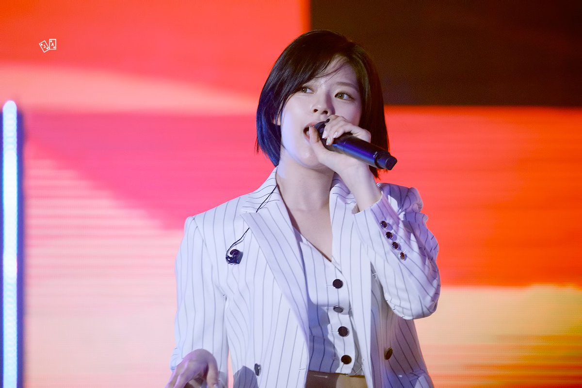 Black-haired Jeongyeon- a long, devastating thread